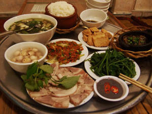 Cơm Bắc ở Sài Gòn - iVIVU.com