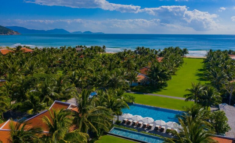 Tết 2024 vui đong đầy tại top 9 resort Cam Ranh với giá chỉ từ 880.000 VND/đêm