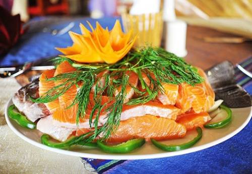 Lẩu cá hồi đặc sản Sapa - Món ăn từ cá hồi nuôi tại chỗ