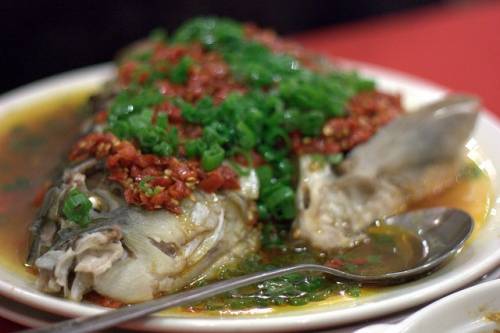Hunan House: Nhà hàng Tứ Xuyên trong hẻm nhỏ