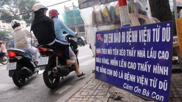 Biển chỉ dẫn hài hước ở Sài Gòn