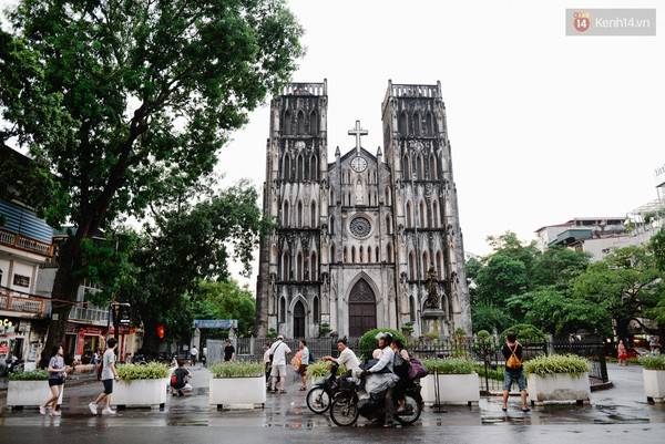 Buổi sáng sớm thanh bình của mùa thu Hà Nội