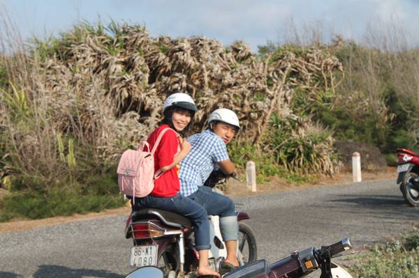 10-ly-do-xach-ba-lo-len-du-lich-dao-phu-quy-mot-lan-ivivu-8