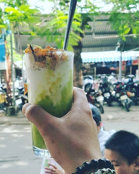 10-mon-an-dan-da-ngon-mien-ban-nhat-dinh-nen-nem-cho-du-khi-den-da-nang-du-lich-tet-nay-ivivu-14 10-mon-an-dan-da-ngon-mien-ban-nhat-dinh-nen-nem-cho-du-khi-den-da-nang-du-lich-tet-nay-ivivu-14