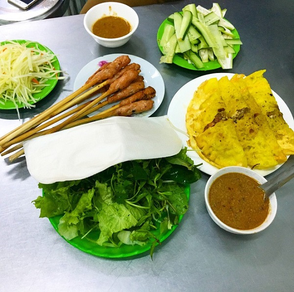10-mon-an-dan-da-ngon-mien-ban-nhat-dinh-nen-nem-cho-du-khi-den-da-nang-du-lich-tet-nay-ivivu-15 10-mon-an-dan-da-ngon-mien-ban-nhat-dinh-nen-nem-cho-du-khi-den-da-nang-du-lich-tet-nay-ivivu-15