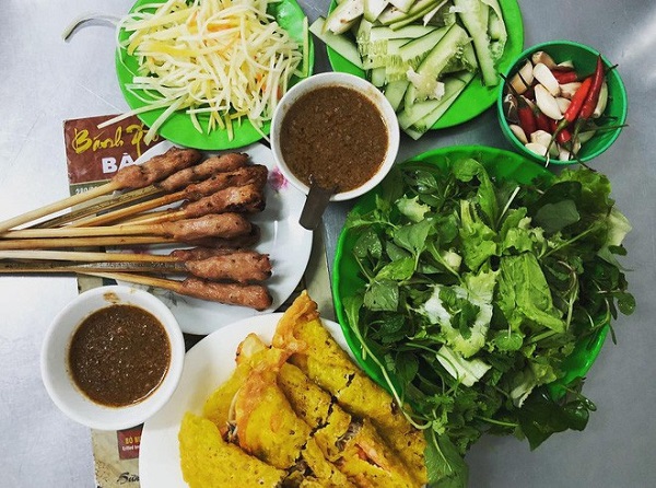 10-mon-an-dan-da-ngon-mien-ban-nhat-dinh-nen-nem-cho-du-khi-den-da-nang-du-lich-tet-nay-ivivu-16 10-mon-an-dan-da-ngon-mien-ban-nhat-dinh-nen-nem-cho-du-khi-den-da-nang-du-lich-tet-nay-ivivu-16