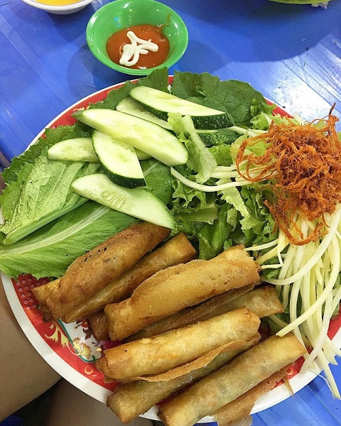 10-mon-an-dan-da-ngon-mien-ban-nhat-dinh-nen-nem-cho-du-khi-den-da-nang-du-lich-tet-nay-ivivu-30 10-mon-an-dan-da-ngon-mien-ban-nhat-dinh-nen-nem-cho-du-khi-den-da-nang-du-lich-tet-nay-ivivu-30