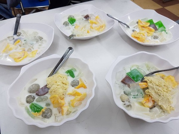 10-mon-an-dan-da-ngon-mien-ban-nhat-dinh-nen-nem-cho-du-khi-den-da-nang-du-lich-tet-nay-ivivu-5 10-mon-an-dan-da-ngon-mien-ban-nhat-dinh-nen-nem-cho-du-khi-den-da-nang-du-lich-tet-nay-ivivu-5