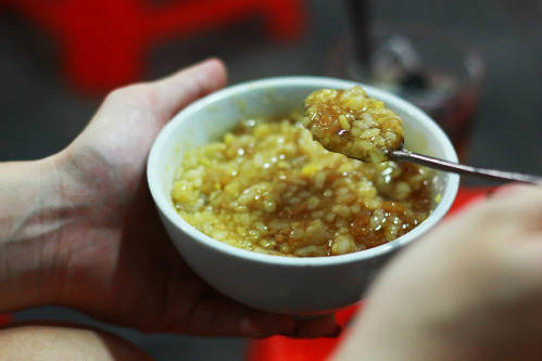 Chè nóng - món ngon Hà Nội khi trời lạnh
