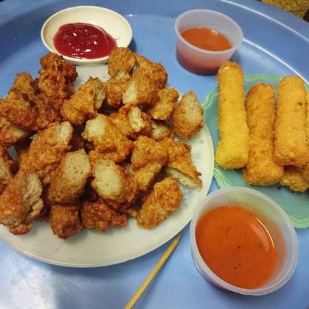 Nem rán món ăn vặt Hoàn Kiếm