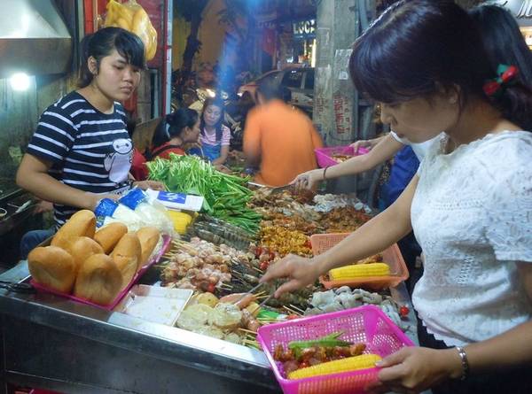 Đồ nướng - Món ăn đường phố Hà Nội