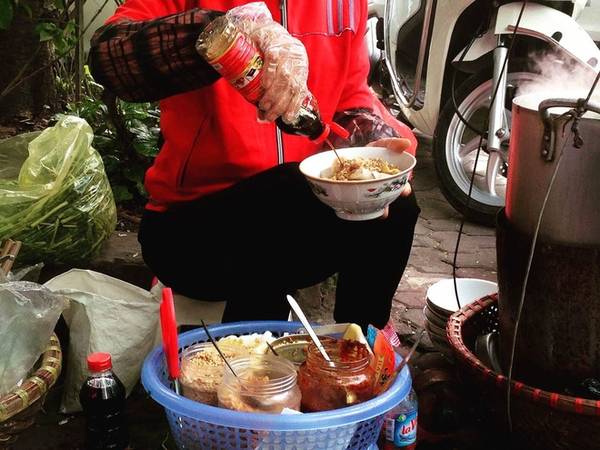 Bánh đa trộn - Món ăn đường phố Hà Nội