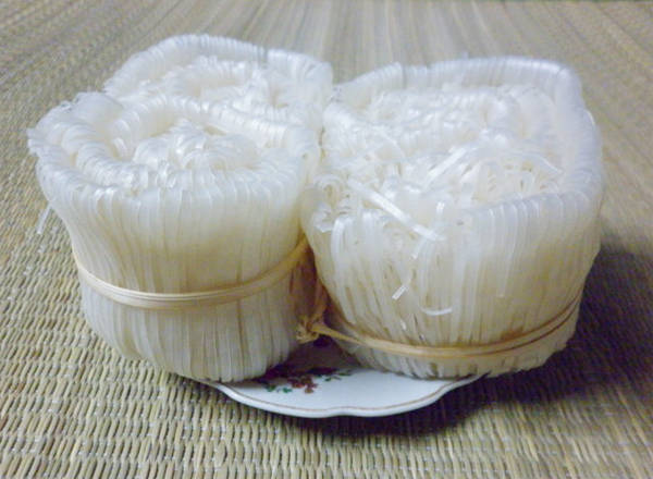 10-mon-ngon-co-tieng-cua-vung-que-bac-giang-ivivu-1 10-mon-ngon-co-tieng-cua-vung-que-bac-giang-ivivu-1