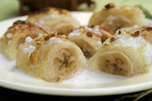 Sự kết hợp giữa vị ngọt của chuối, vị bùi bùi thơm thơm của nước cốt dừa và cơm nếp tạo nên sức quyến rũ đặc biệt cho món này