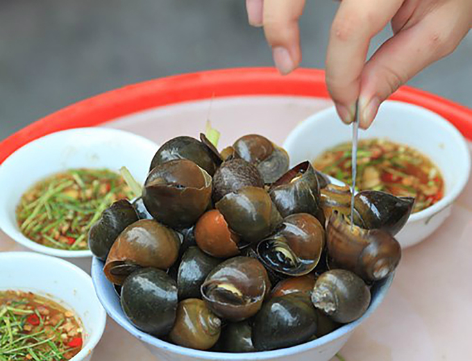 Ốc luộc món nóng Hà Nội
