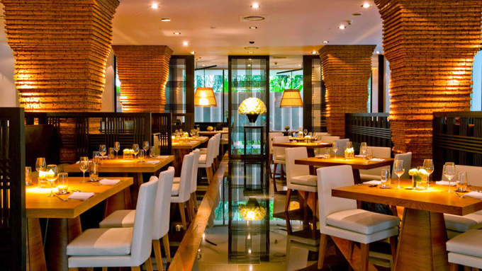 Nahm Bangkok - Nhà hàng châu Á đậm chất Thái Lan