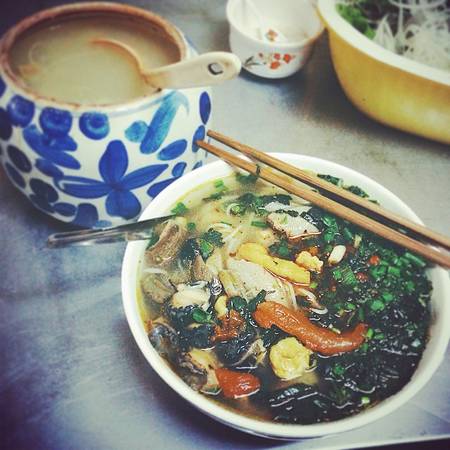Bún ốc Hà Nội ngon nổi tiếng