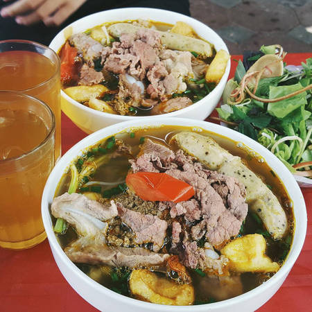 Tô bún riêu bún ốc Hà Nội thập cẩm