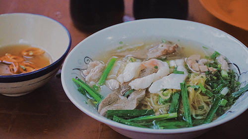 Hủ tiếu cá quận 1 Sài Gòn