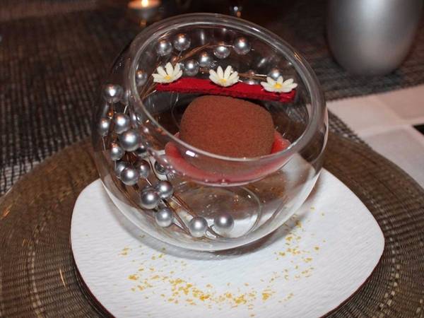 Joël Robuchon, Las Vegas, Mỹ - suất ăn đắt nhất thế giới với 17 món