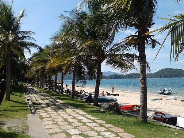 Khu nghỉ dưỡng xanh mát tại Hòn Tằm Khánh Hòa