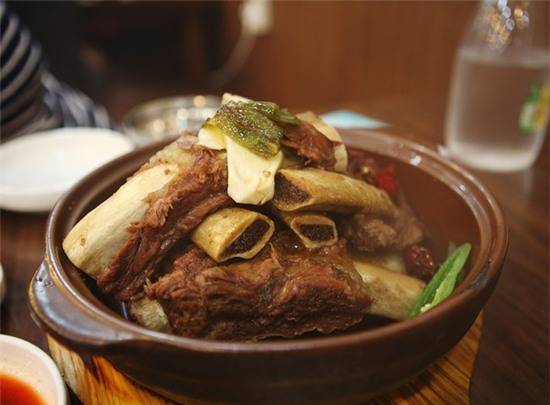 Seochomyeonok tiệm thịt nướng Seoul chuyên galbi jjim