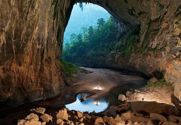 Du lịch Quảng Bình thám hiểm hang Sơn Đoòng