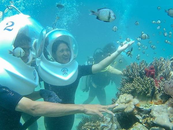 Chơi mô tô nước, dù lượn đầy phấn khích khi du lịch Nha Trang