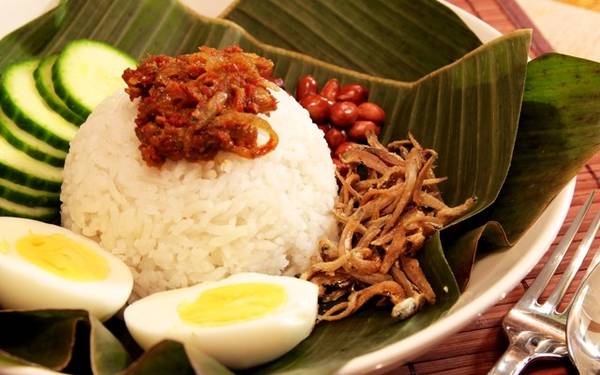 Nasi lemak - Món cơm dừa ẩm thực Singapore