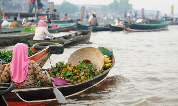 Du ngoạn đường thủy Kalimantan Borneo Indonesia