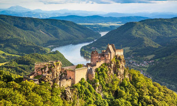 Du ngoạn đường thủy sông Danube Đức Áo