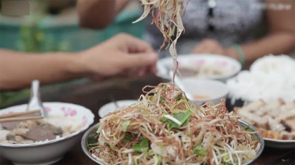 Bún nước lèo Trà Vinh - đặc sản địa danh