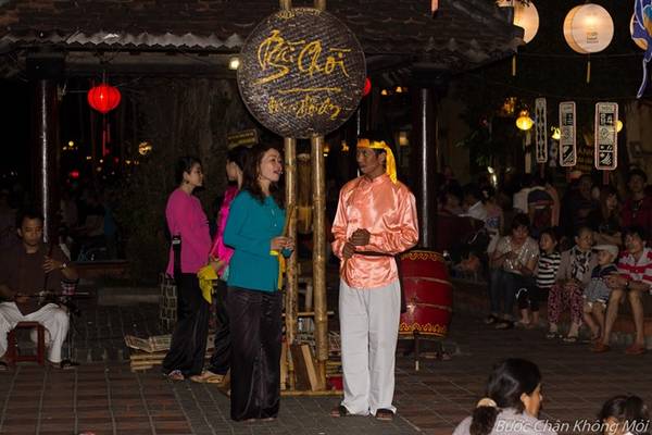 Tham gia hội Bài Chòi tại Hội An