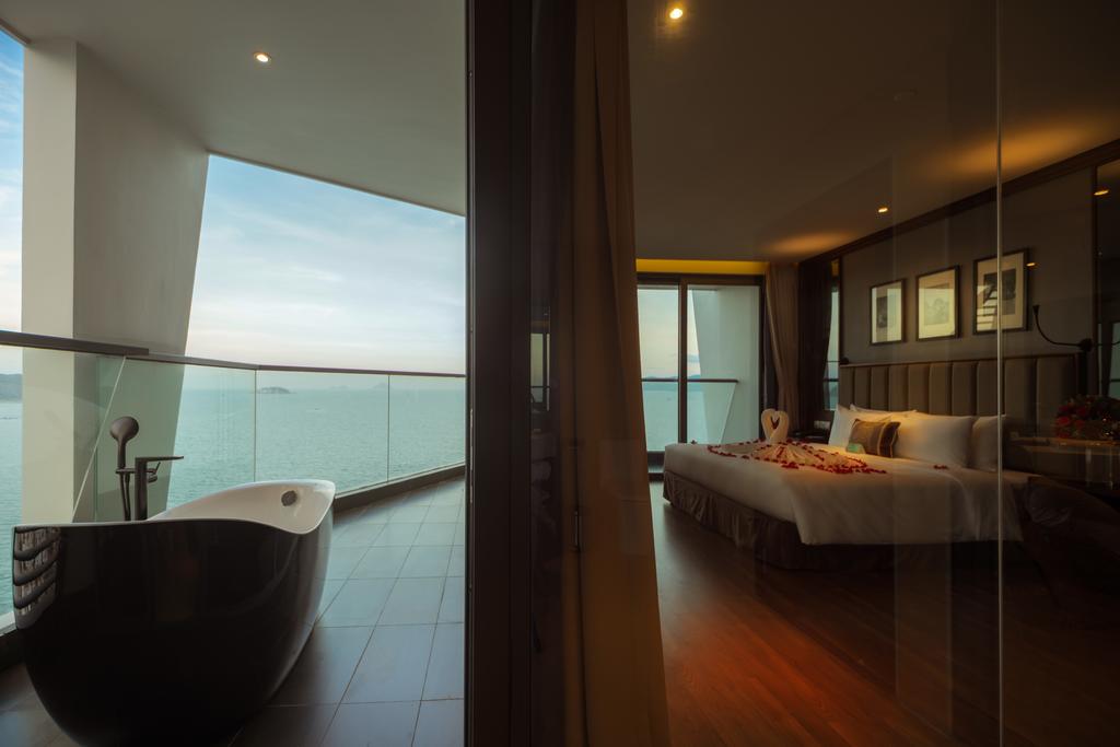 Nhà hàng sang trọng tại khách sạn Nha Trang