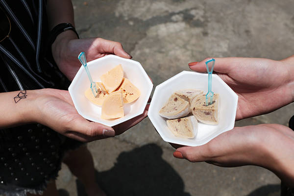 Món ăn đường phố Bangkok - Mochi kem Món ăn đường phố Bangkok - Mochi kem