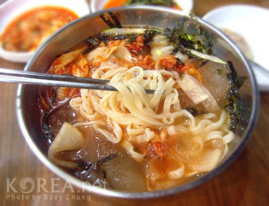 Phố Kalguksu, Seoul - iVIVU.com Phố Kalguksu, Seoul - iVIVU.com