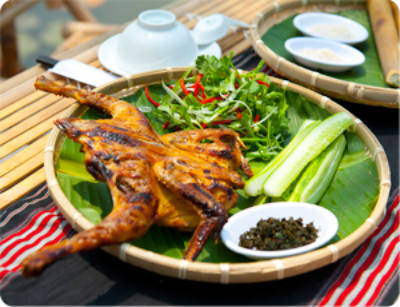 2-ga-nuong Món ngon Đắk Lắk - Gà nướng sa lửa - iVIVU.com