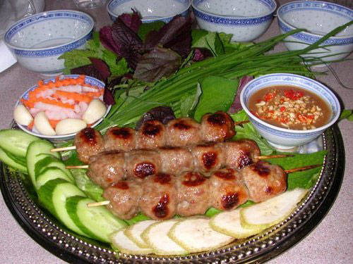 Món ngon Cần Thơ nem nướng Cái Răng nướng than hồng