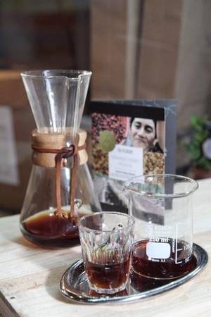 25-quan-cafe-tuyet-voi-nhat-the-gioi-ma-ban-phai-ghe-mot-lan-trong-doi-ivivu-21