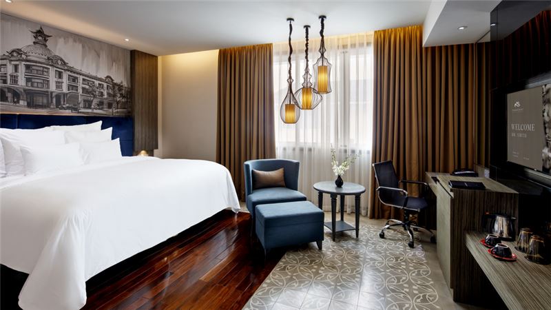 Nội thất phòng ngủ sang trọng Paradise Suites Hạ Long