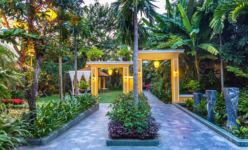 2n1d-o-la-siesta-hoian-resort-spa-an-sang-chi-550000-vnd-khach-ivivu-01 2n1d-o-la-siesta-hoian-resort-spa-an-sang-chi-550000-VND-khach-ivivu-01