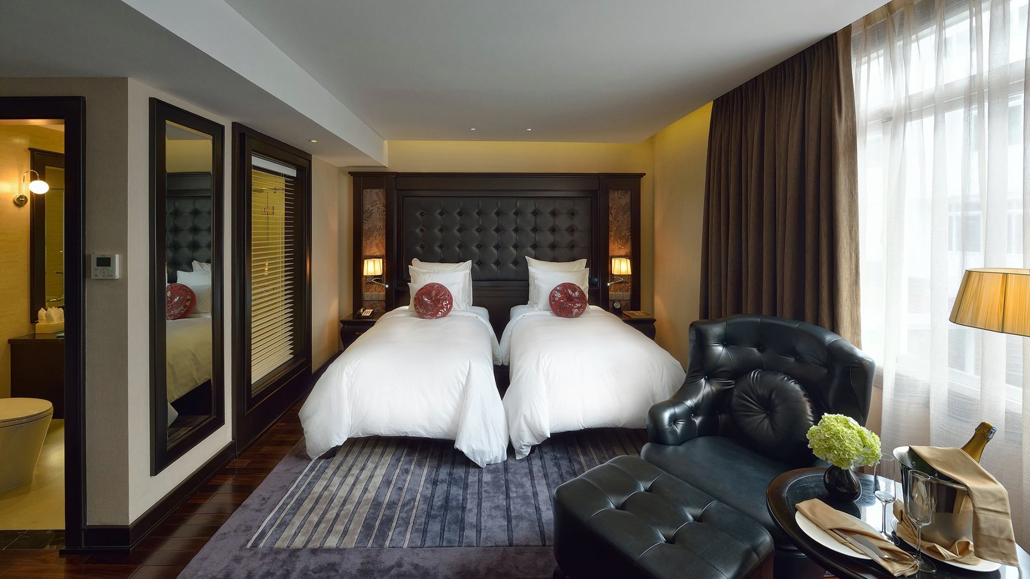 Ảnh: Halong Paradise Suites Hotel