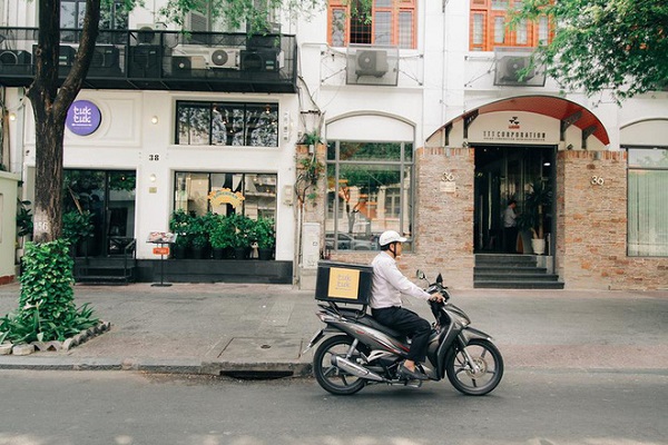 Không gian TukTuk Thai Bistro - quán Thái Sài Gòn sang trọng