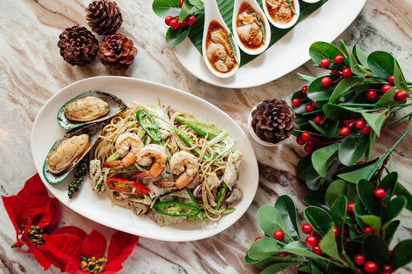 Món pad Thái tại quán Thái Sài Gòn TukTuk Thai Bistro