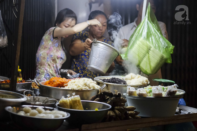 3-quan-che-banh-ban-den-rat-khuya-cho-nhung-nguoi-hao-ngot-lai-me-an-dem-o-sai-gon-ivivu-3 3-quan-che-banh-ban-den-rat-khuya-cho-nhung-nguoi-hao-ngot-lai-me-an-dem-o-sai-gon-ivivu-3