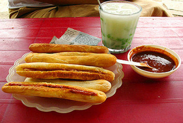 Bánh mỳ cay Hải Phòng - Món ngon Việt Nam