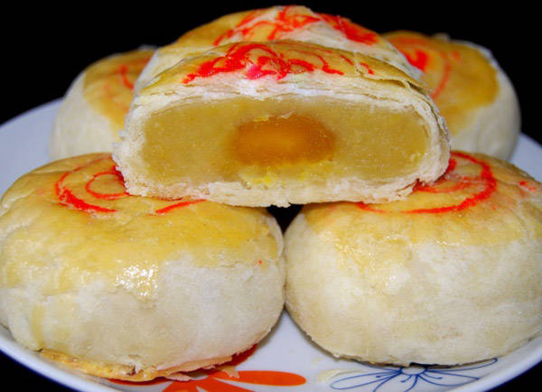 Bánh pía Sóc Trăng - Món ngon Việt Nam