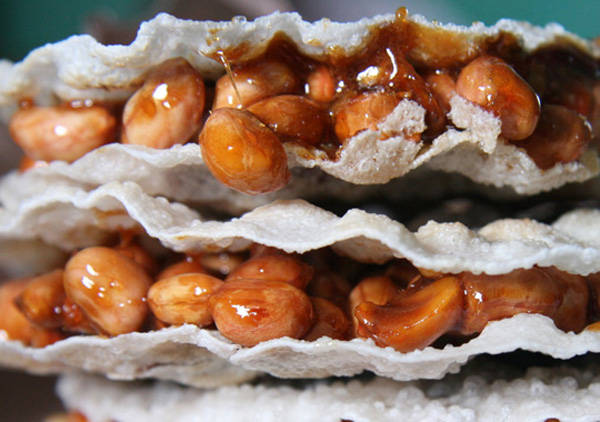 Kẹo cu đơ Hà Tĩnh.