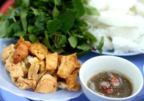 38-bundau Bún đậu chị Huệ vỉa hè Lý Thường Kiệt
