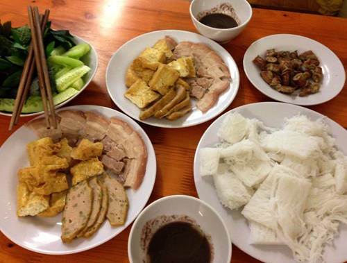 4-5 Ẩm thực Sài Gòn - bún đậu A Vừng - iVIVU.com